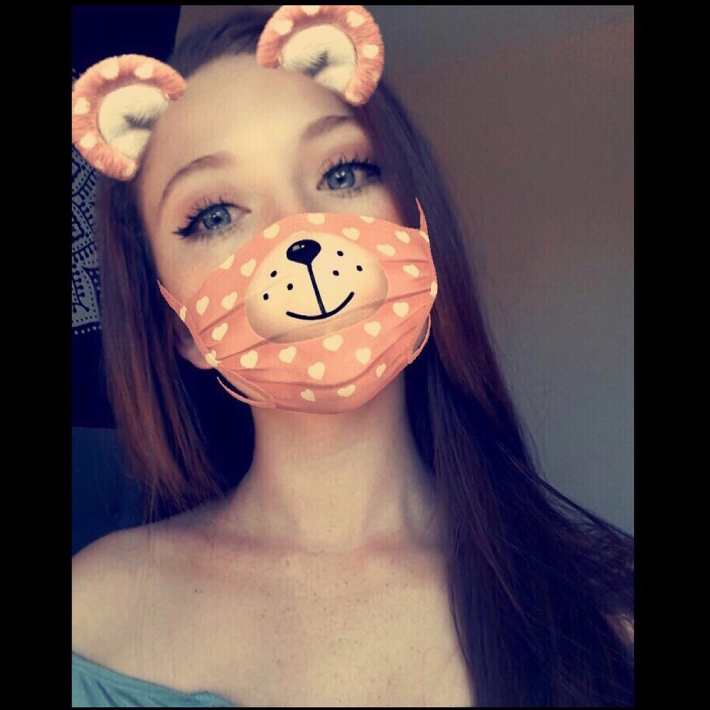 Meet your Posher, Skyla